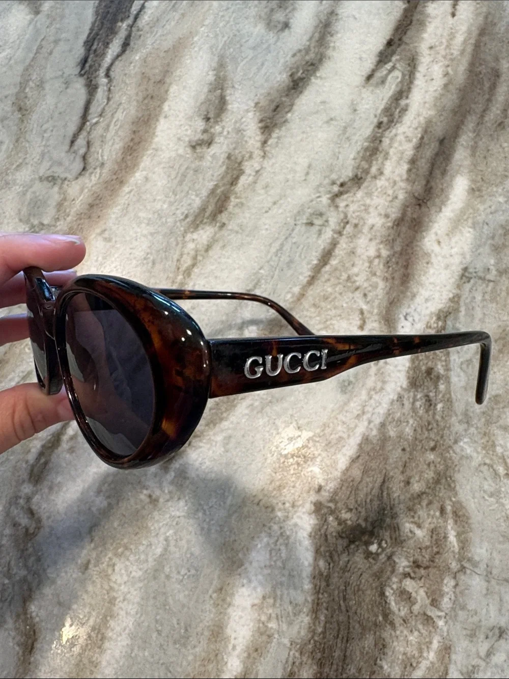 Vintage Designer Tortoiseshell Oval Women’s Sunglasses